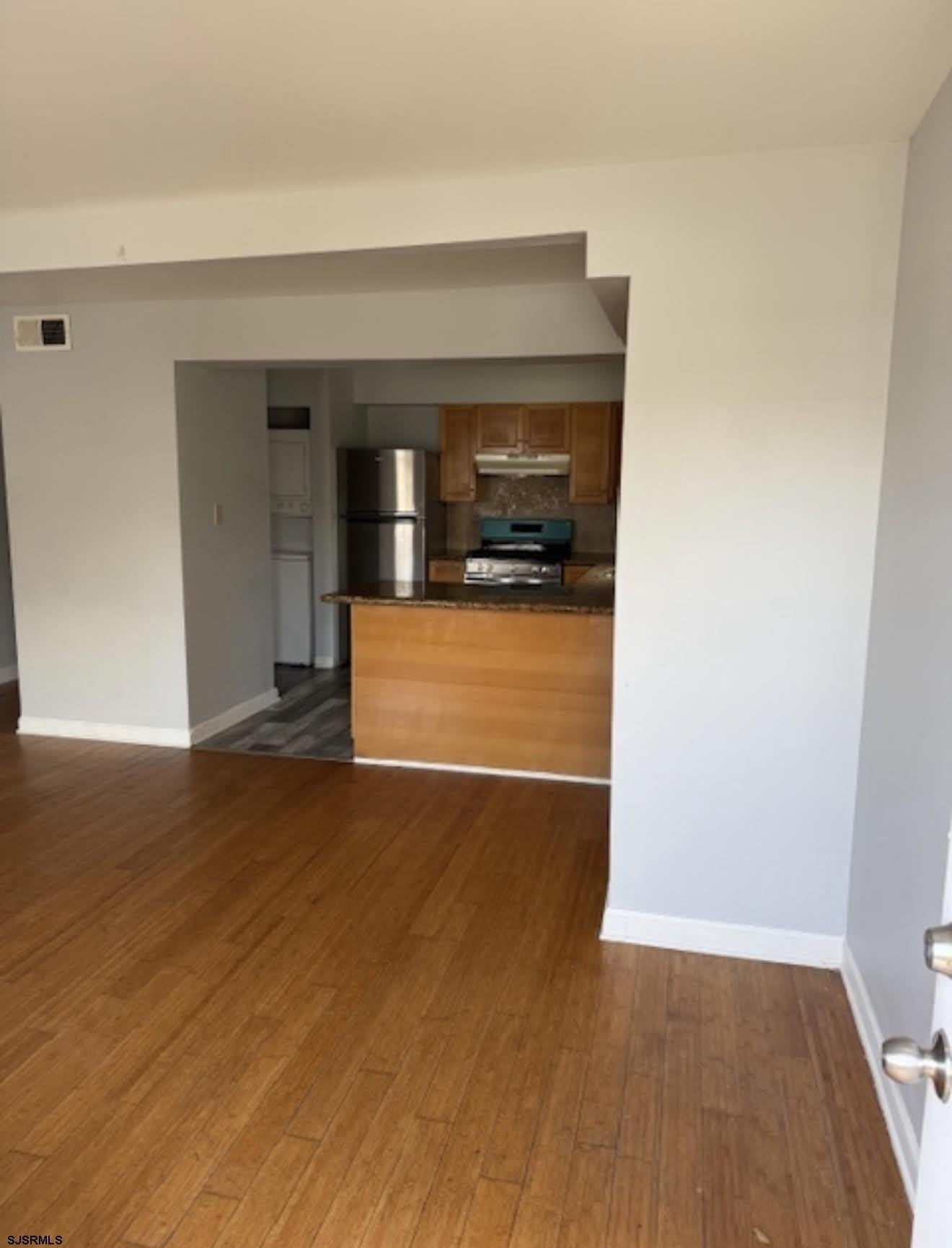 2509 Arctic Ave – photo 2