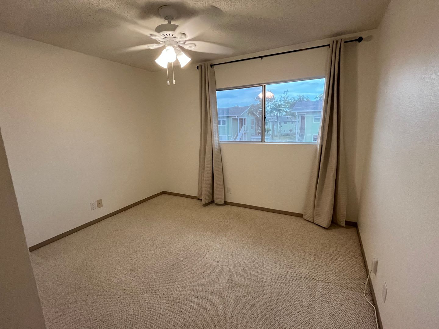 2500 Mililani Mililani Parkway Great Location 2Br 1Ba 2Pkg With A C – photo 4