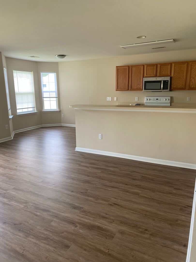 Single Family Home for Rent in Avalon – photo 2
