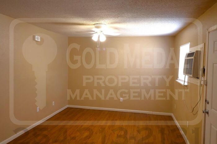 926 J R Court – photo 3