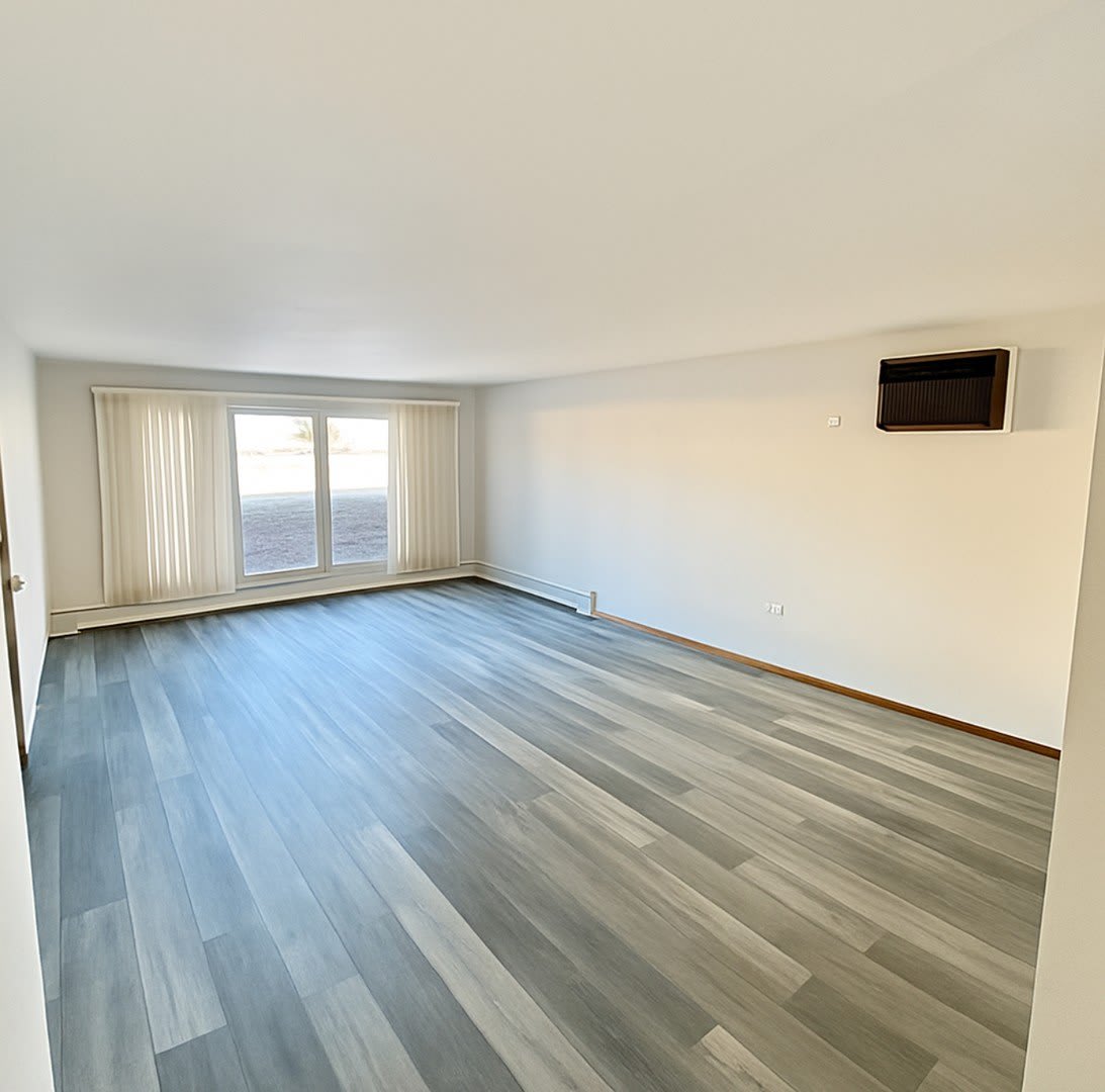 2722 74th Avenue – photo 2