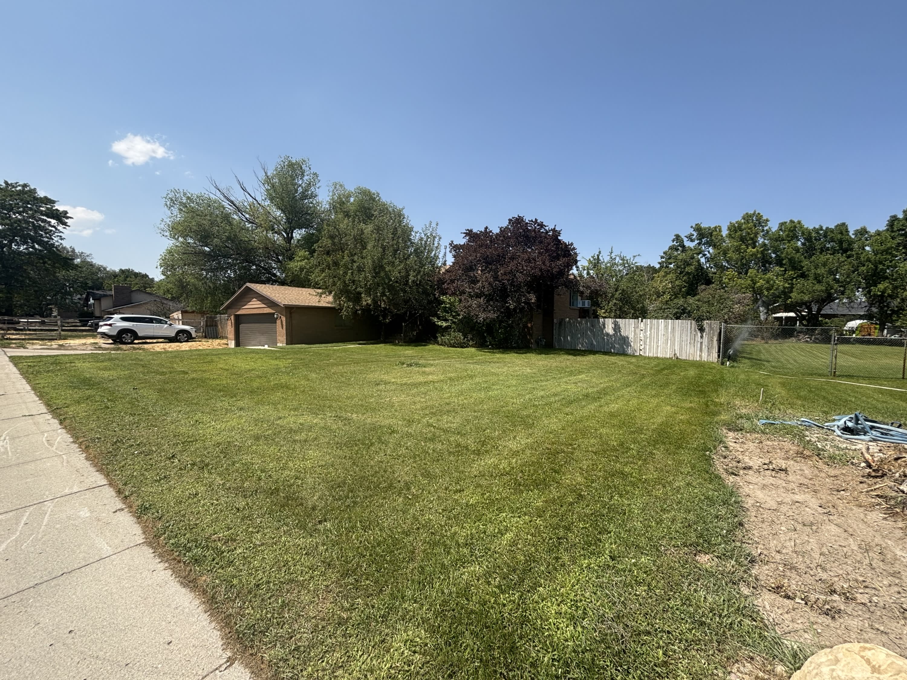 1222 West Shields Lane – photo 2