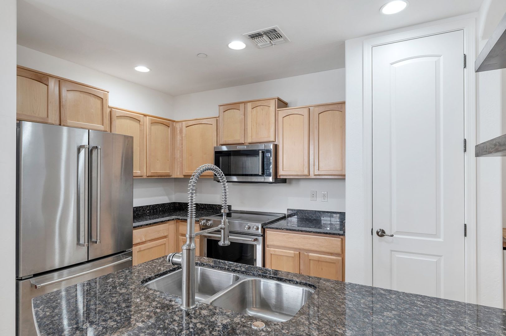 3 Bedroom 2.5 Bath at Villa Verona Scottsdale – photo 2