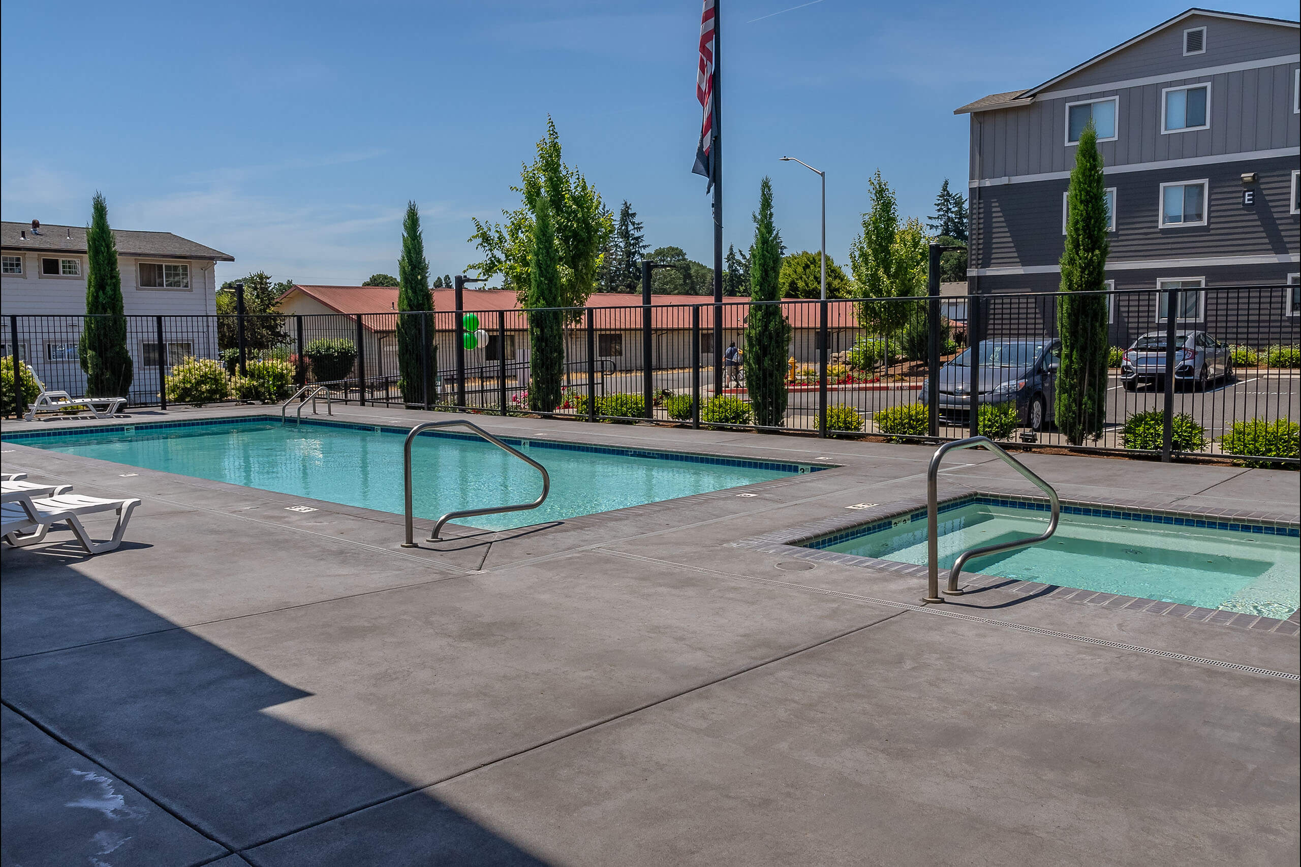 St. Helens Place Apartment Homes – photo 2
