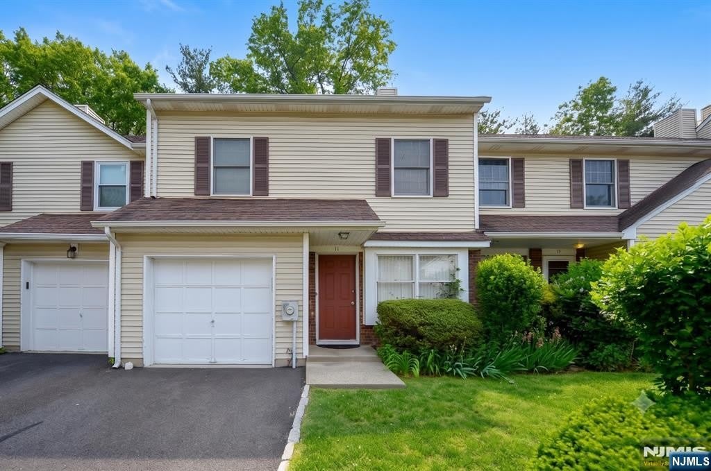 11 Park View Place – photo 1
