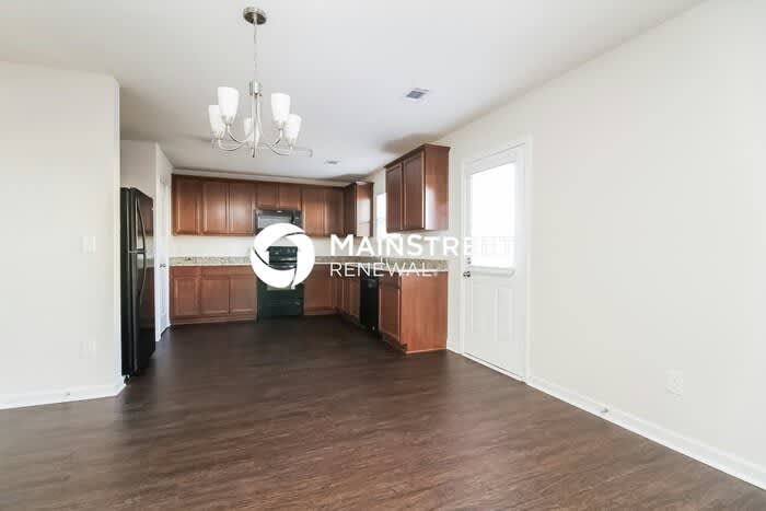 2614 Stinger Drive – photo 4