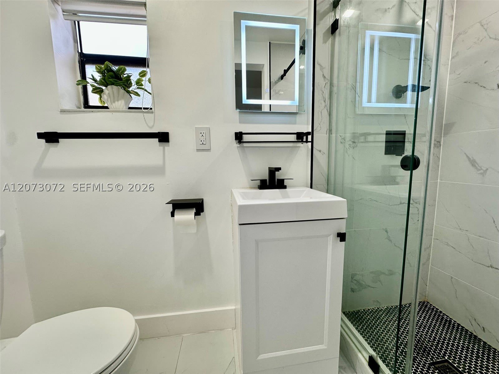 1309 NW 55th Ter – photo 5