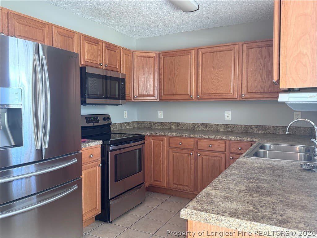 115 Dover Court E – photo 5