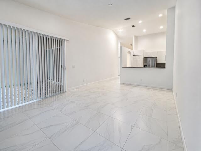 2480 S Coral Trace Circle S – photo 3