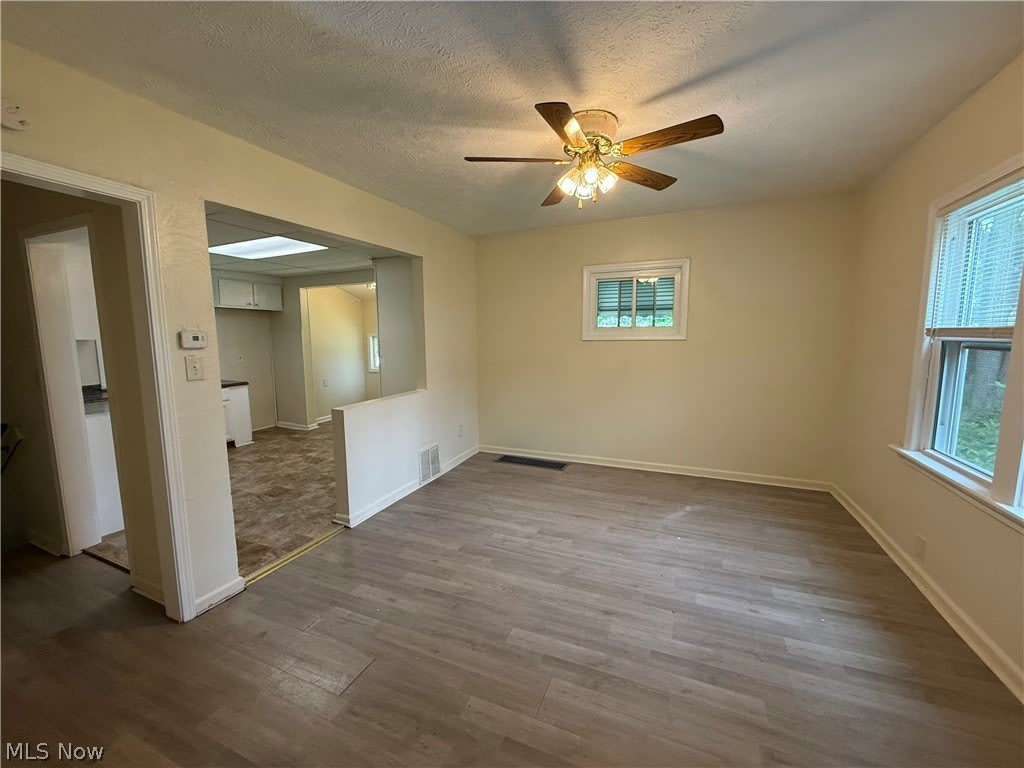 404 Noah Avenue – photo 5