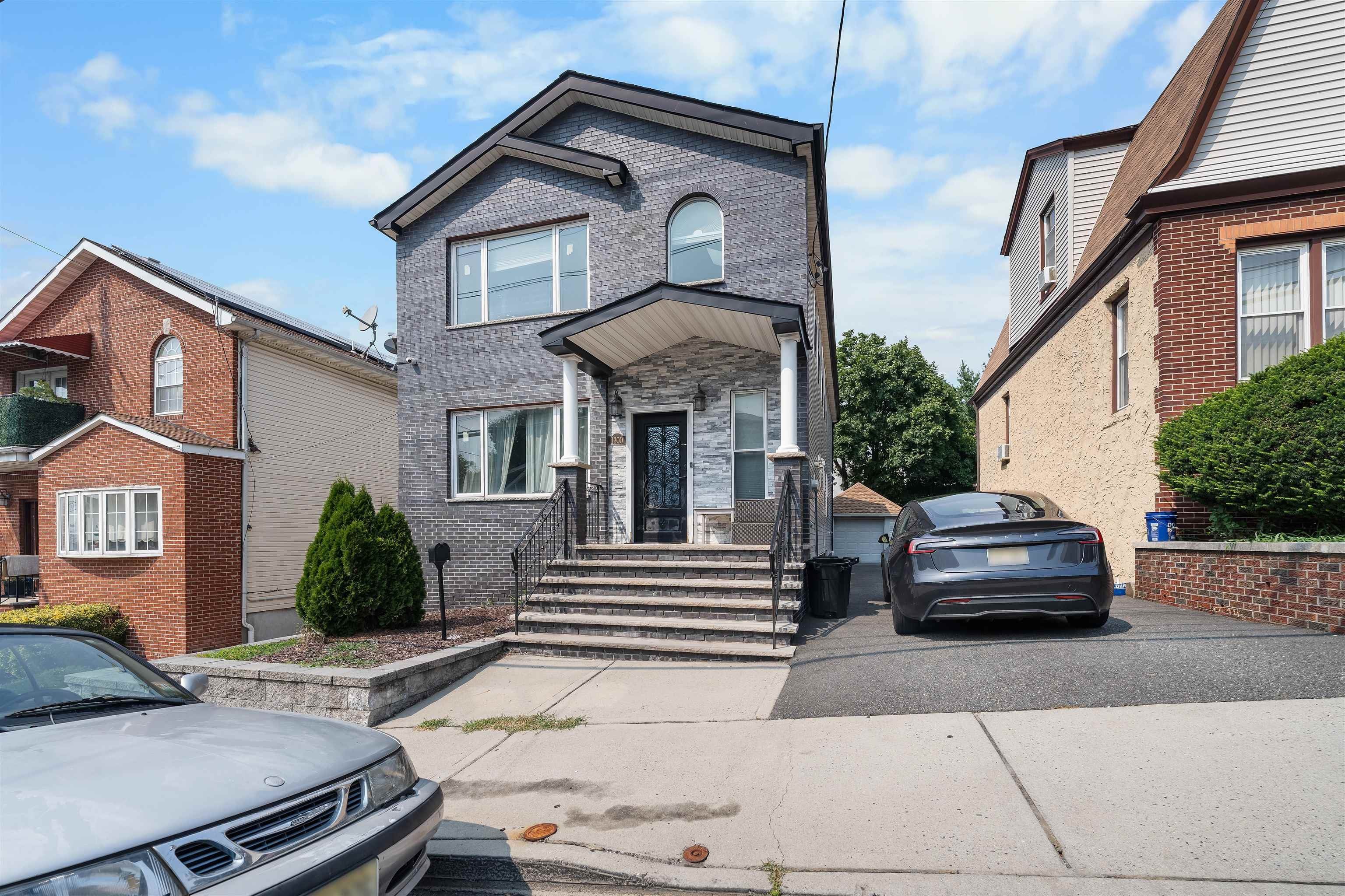 1300 79TH ST – photo 1