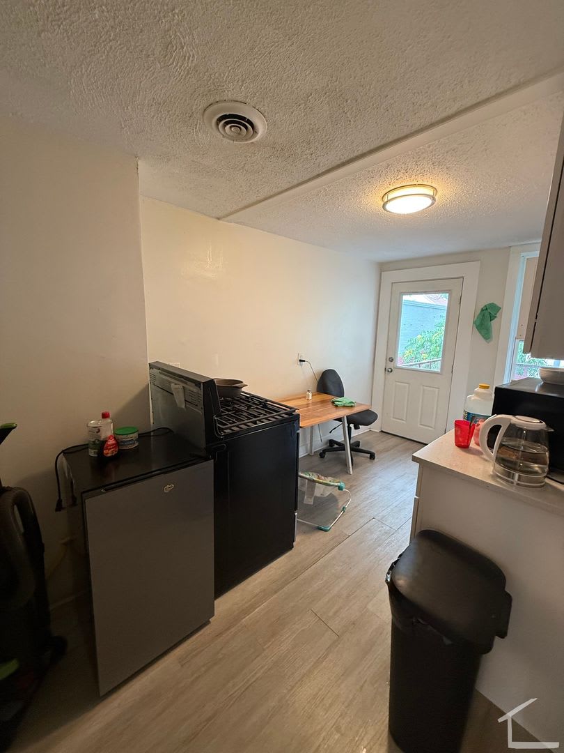 3bed with living room in Allston. – photo 2