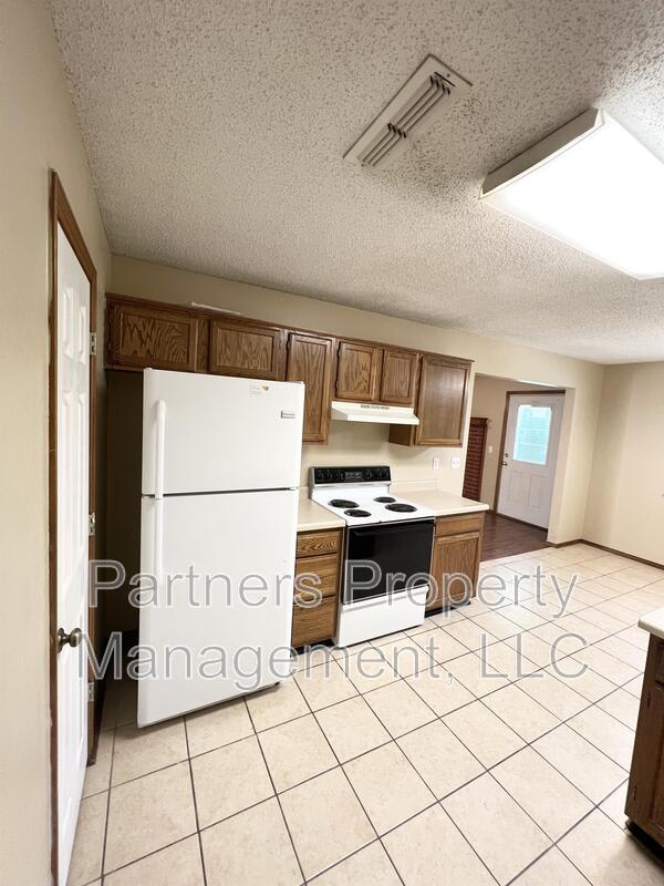 3089 Mica Street – photo 5