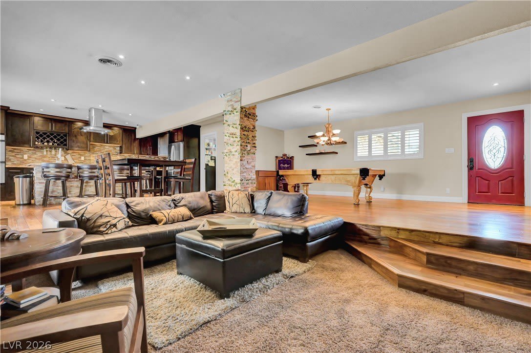 2712 W Oakey Boulevard – photo 4