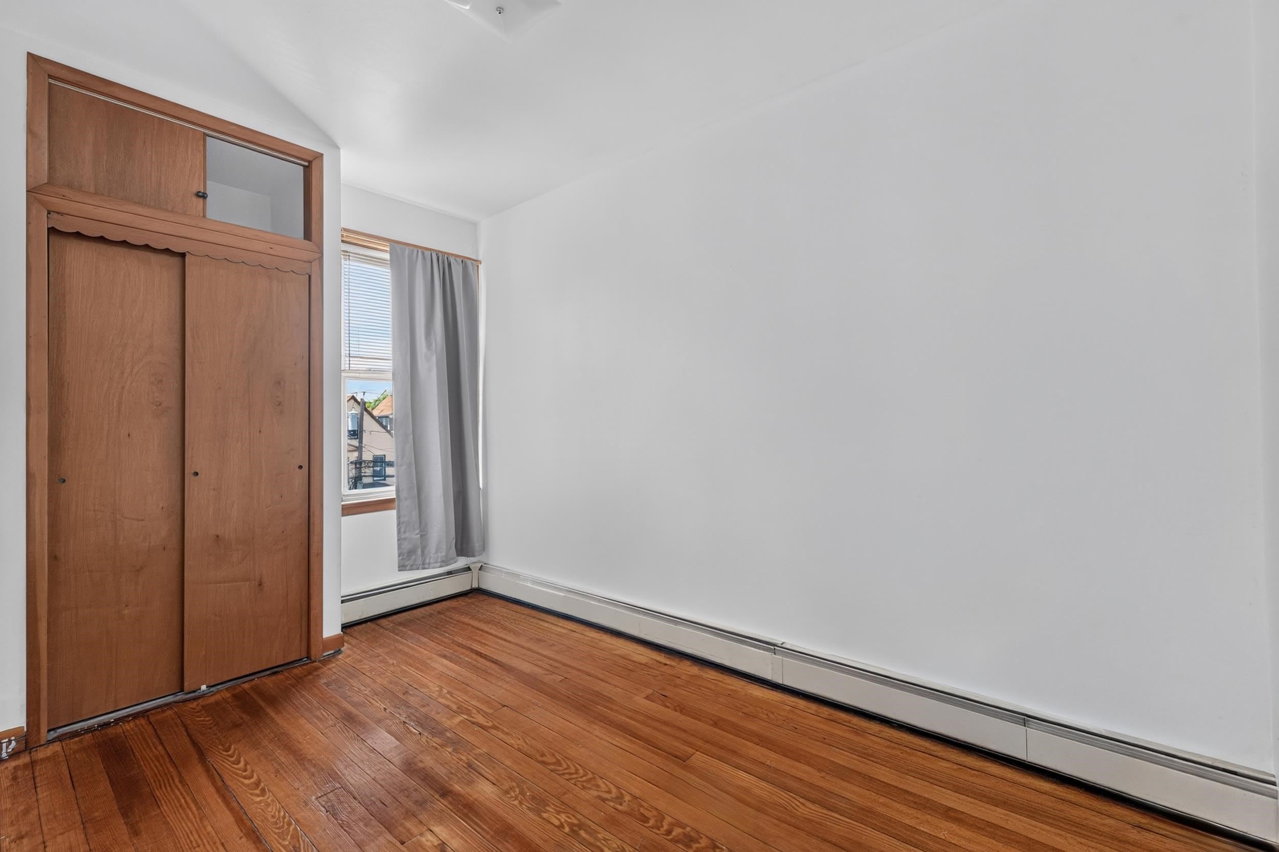 25 W 15Th St – photo 4