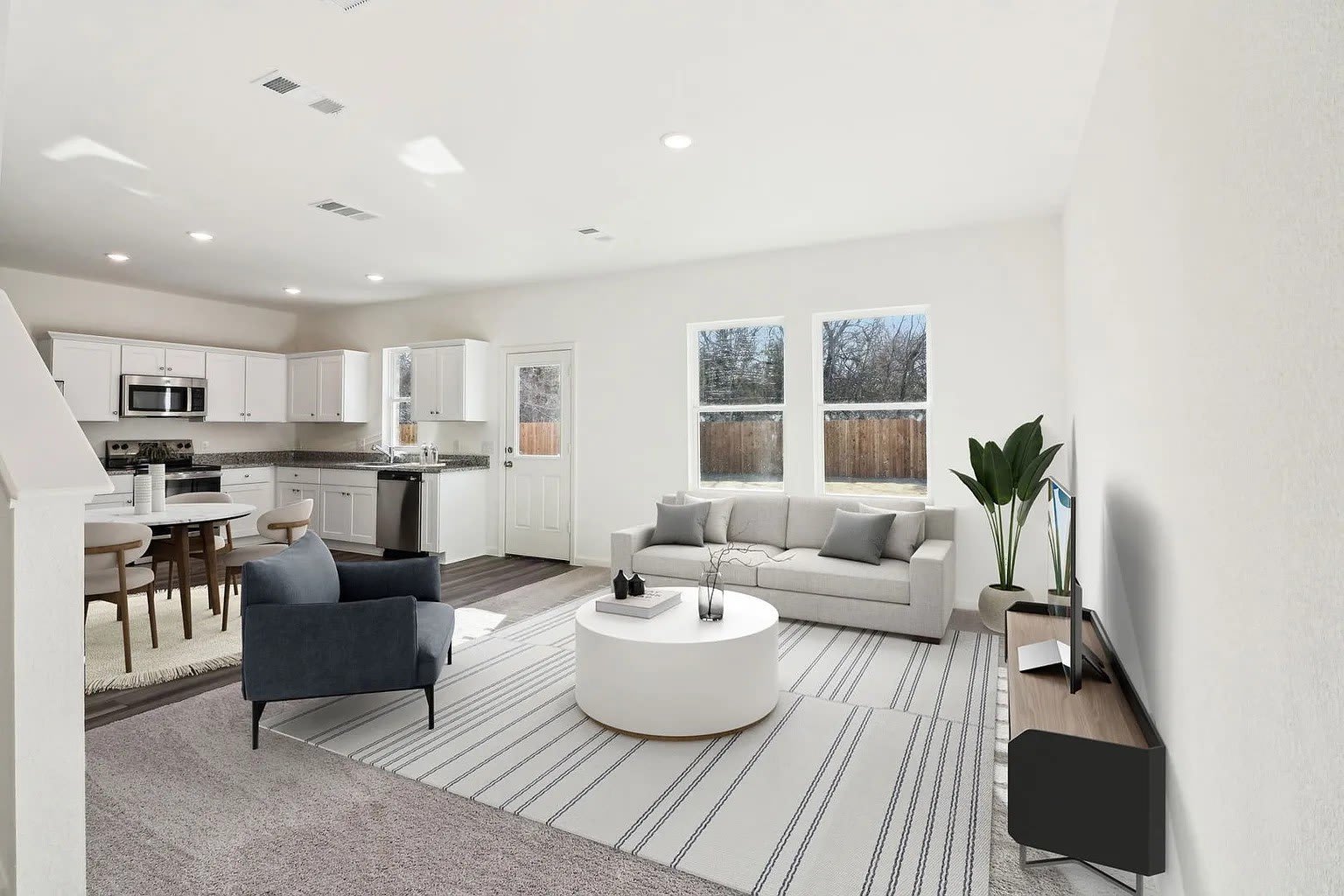 2105 Prairie Lane – photo 4
