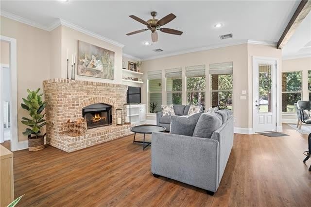 2225 Labarre Street – photo 3