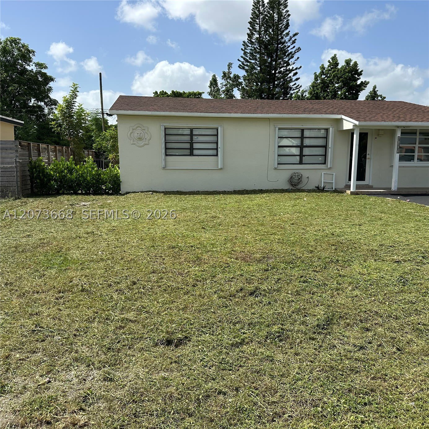 6432 Flagler St – photo 2