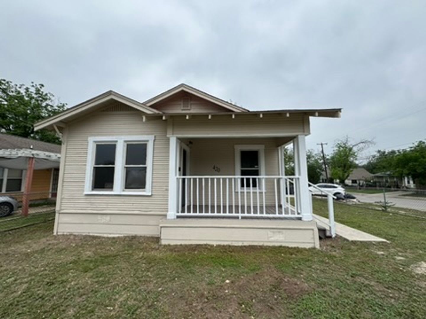 Cozy Corner Home in Denver Heights, Near I-10 – Move-In Ready with Spacious Yard and Storage Shed – photo 2