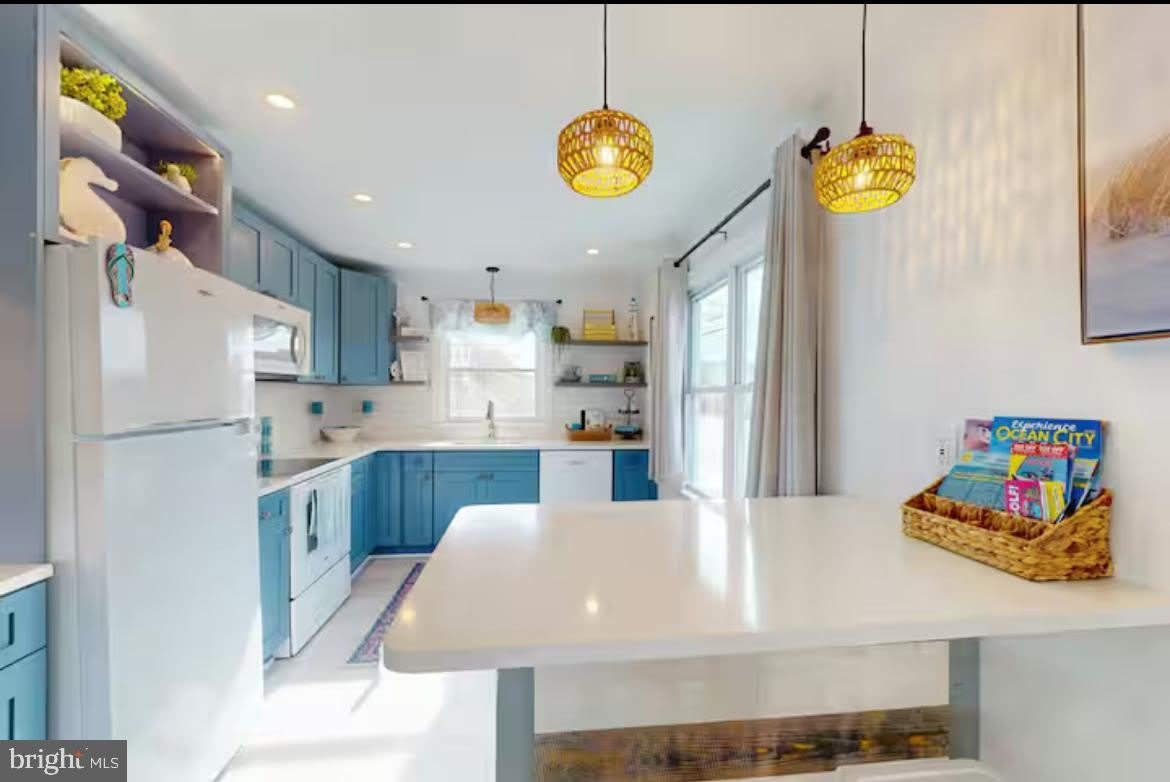 327 ROBIN DR #2 – photo 3