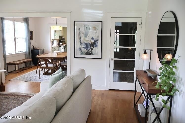 1592 GLENDALE Street – photo 4