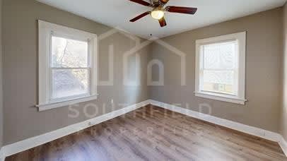 222 Linden Avenue – photo 4