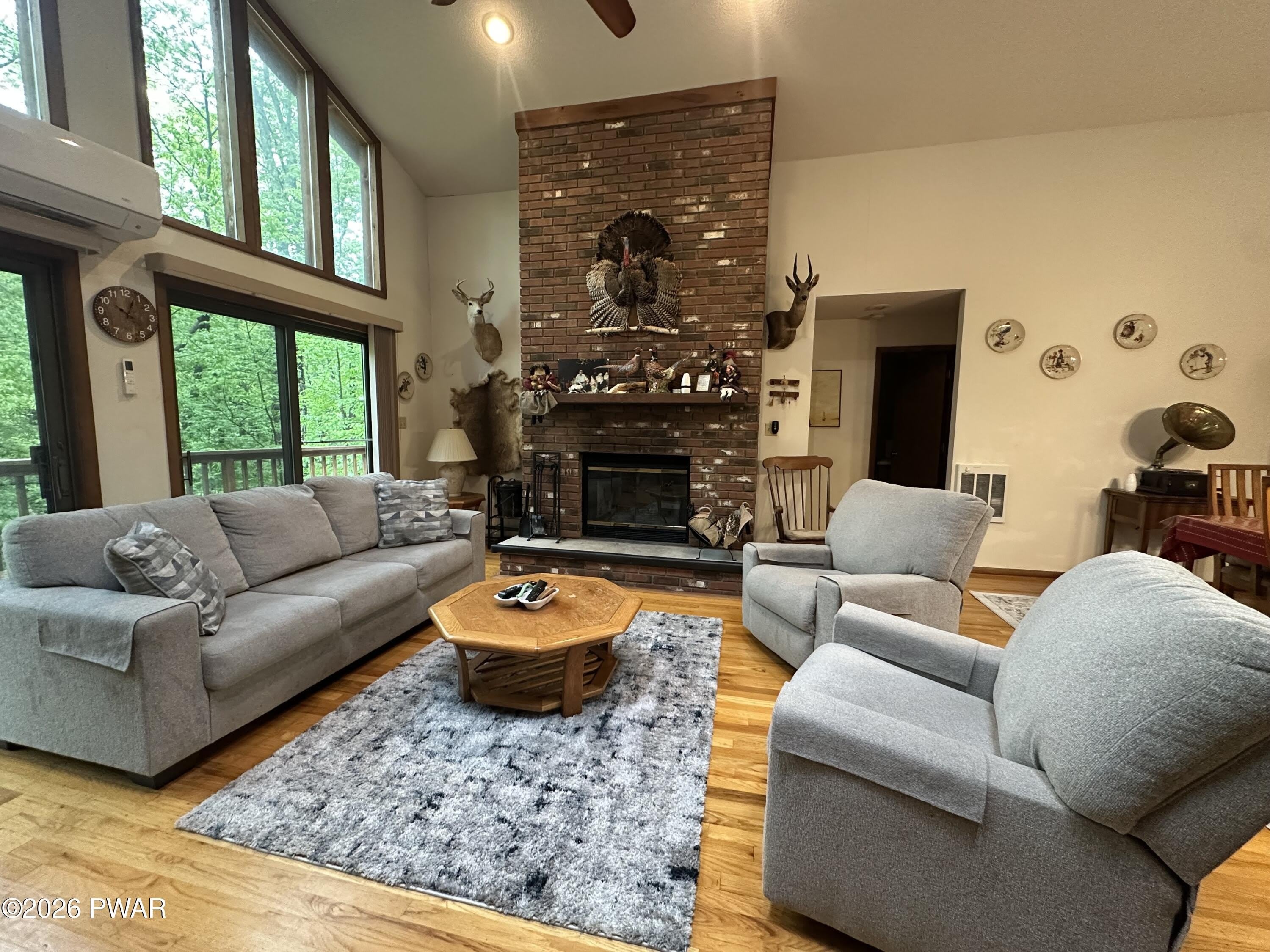 130 Lakeview Terrace – photo 4