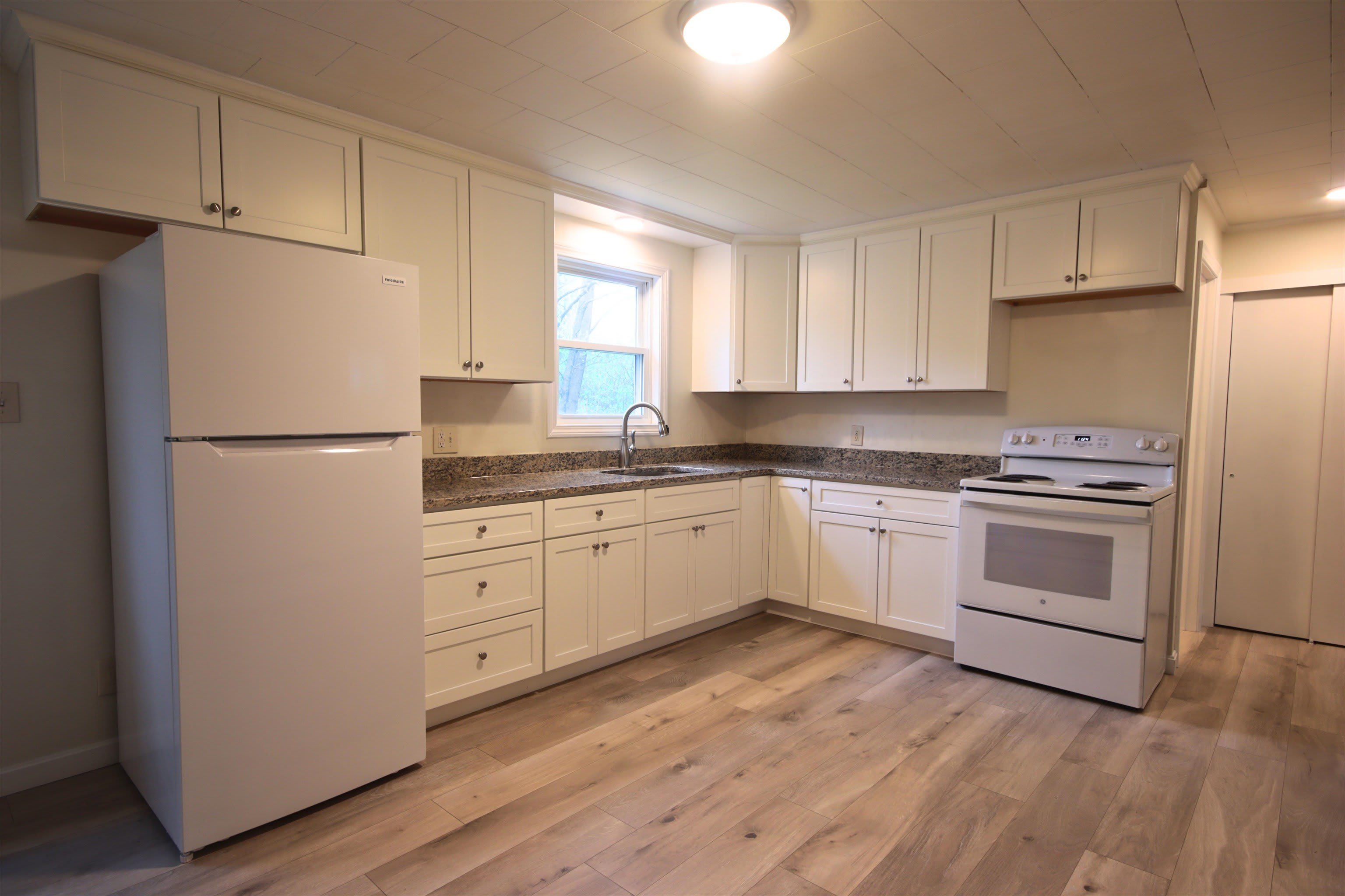 10 Patricia Street – photo 2