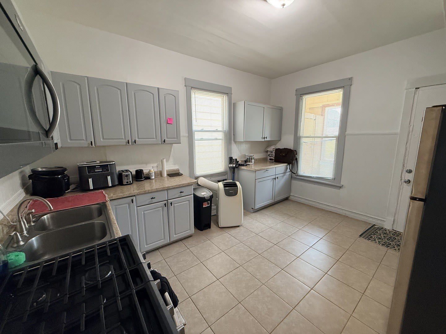 2943 N Allen Avenue – photo 5