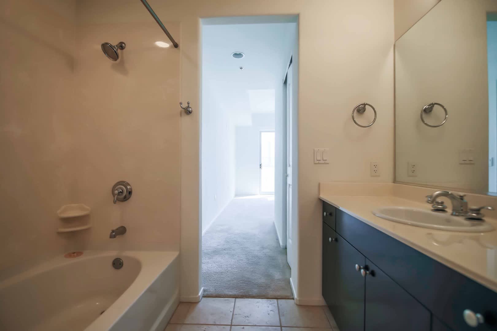 Pool-View High-Rise Living at One Las Vegas with Resort-Style Amenities! – photo 5