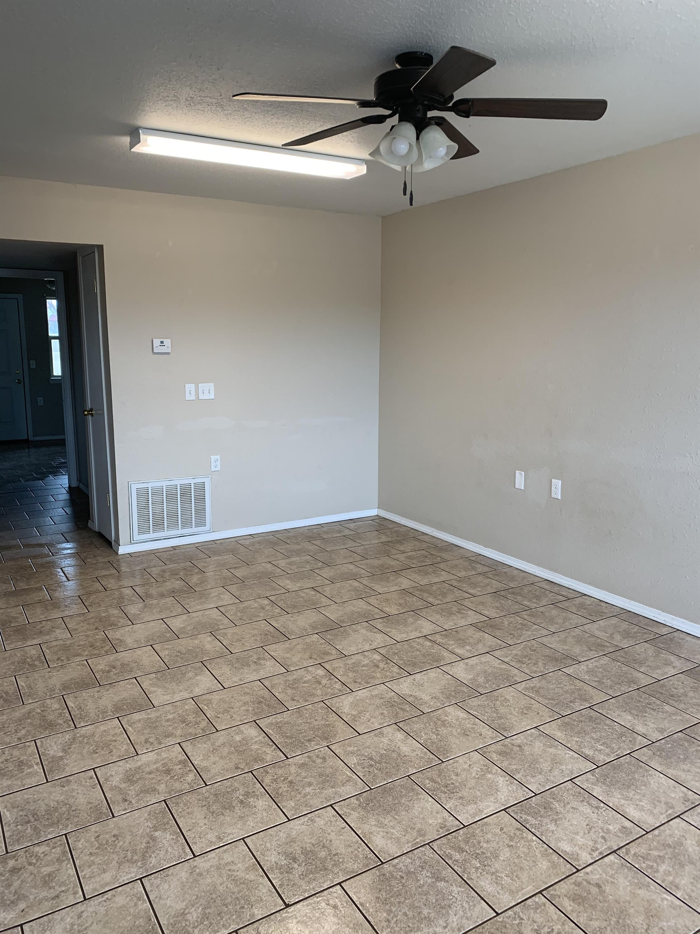 39078 Cedar Street – photo 3