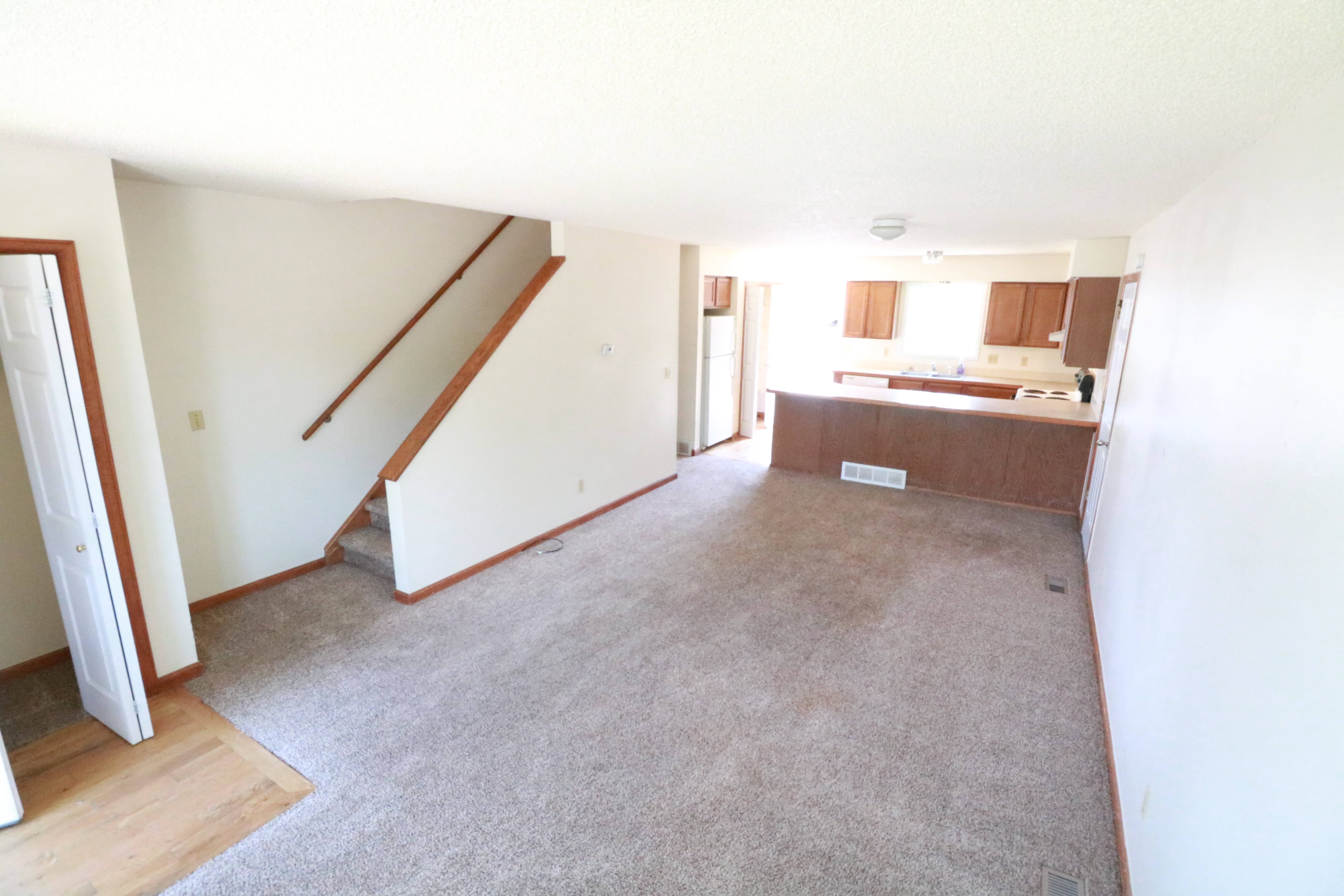 725 W Cannon Pl – photo 4