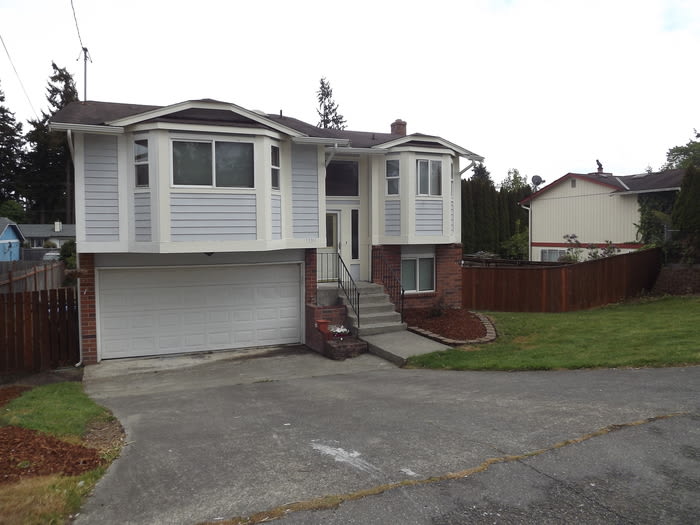 17311 10th Avenue East – photo 2