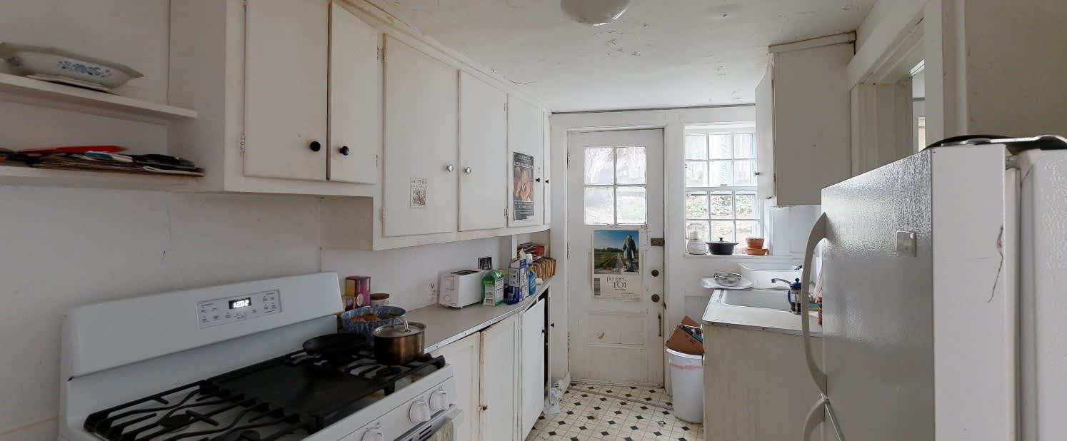 38 Gibson St – photo 4
