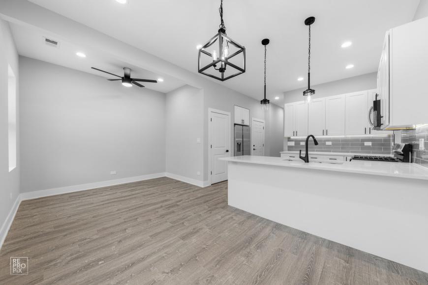 2317 W Taylor St – photo 3