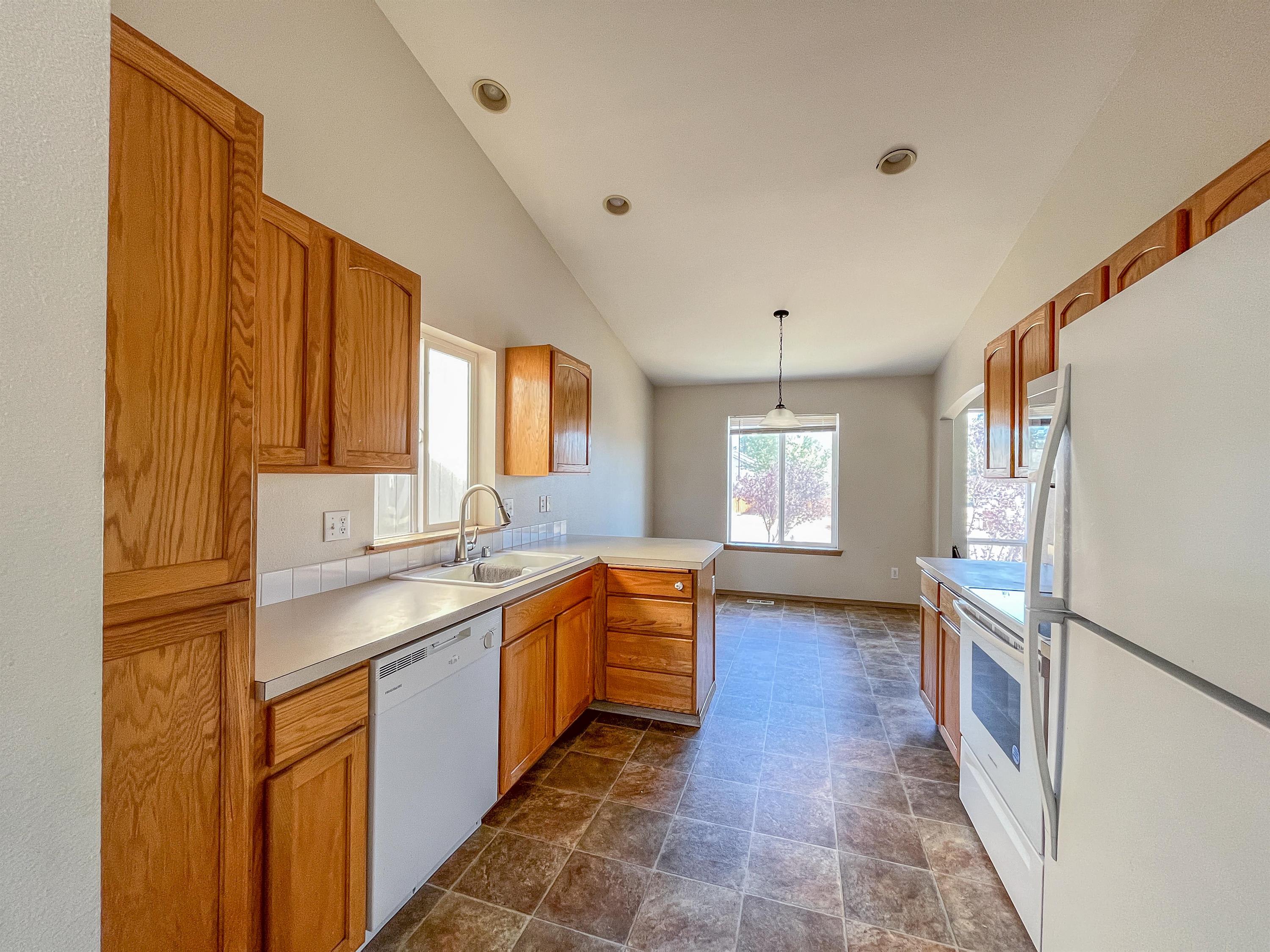 6721 135th Street East – photo 5