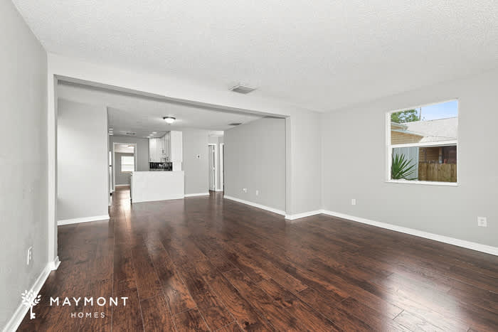 228 South Eastside Drive – photo 4