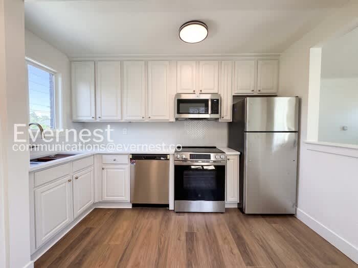 3235 Albion Street – photo 5