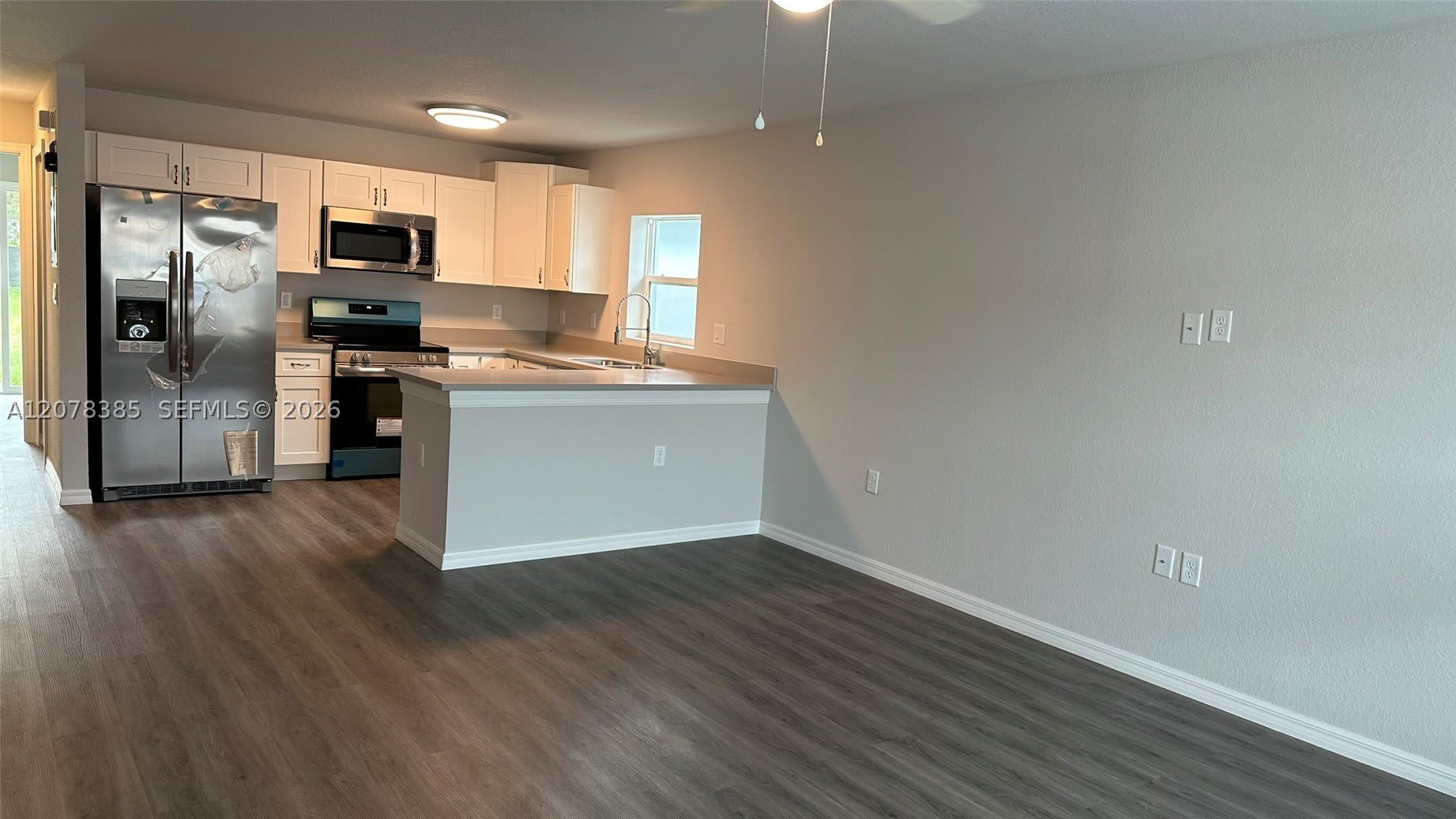 1499 Las Villas Blvd – photo 2