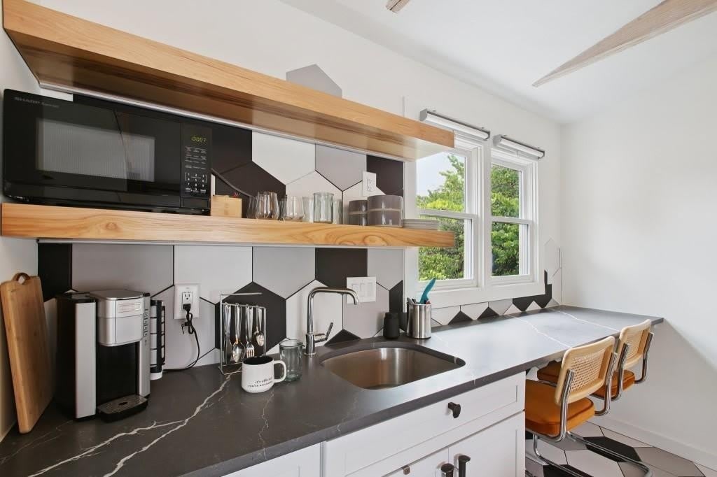 69 Randolph Street NE – photo 5