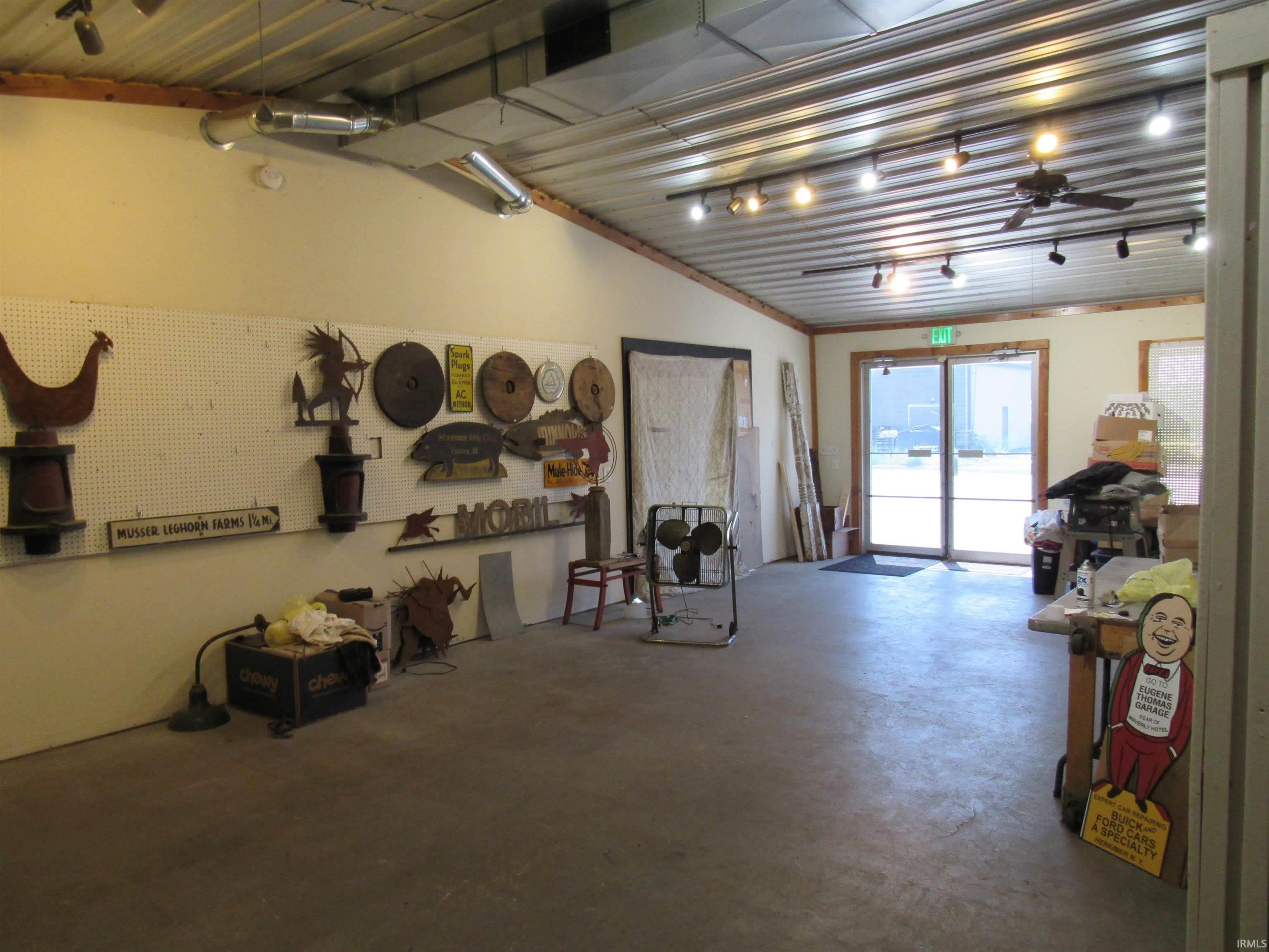 124 N McKinley Street – photo 4