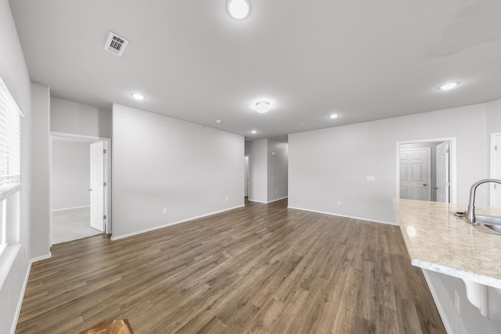 4 Bedroom 2 Bath in Morningside Estates – photo 2