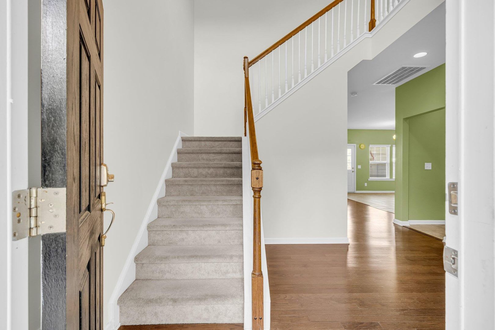 4 Bedroom Home In The Desirable Fairmont South Community – photo 2