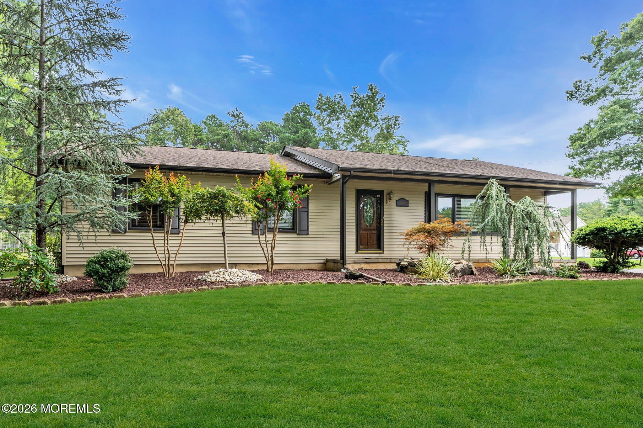 819 Harmony Road – photo 3