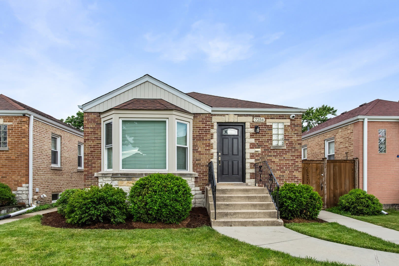 7254 N Osceola Avenue – photo 1