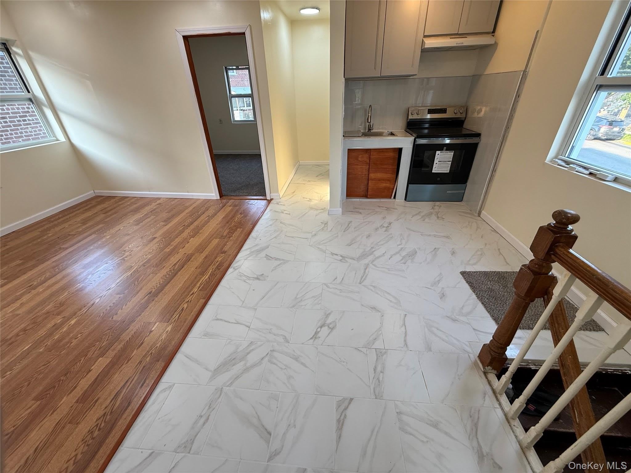 2000 Bogart Ave – photo 1