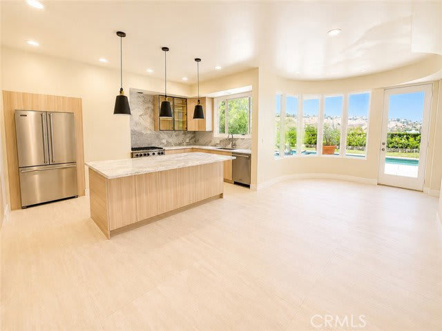 24907 Marbella Court – photo 2
