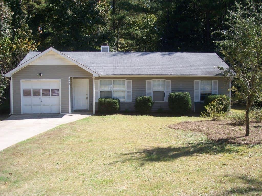 Cute Stepless 3 bedroom, 2 bath ranch in Dallas! – photo 1