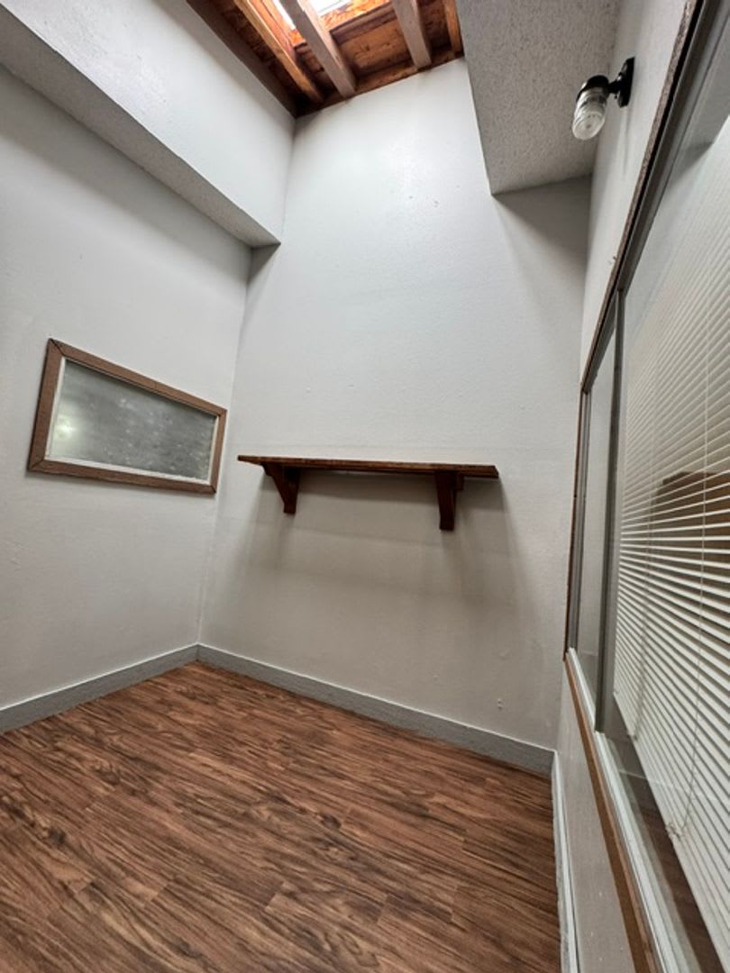 2 Bedrooms A Flex Space For Rent 1 And 1 2 Baths With A 1 Car Garage Duplex For In Sw Okc Near S Western And I 240 – photo 3