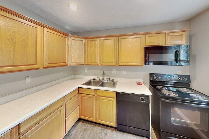 263 Fenster Dr – photo 4